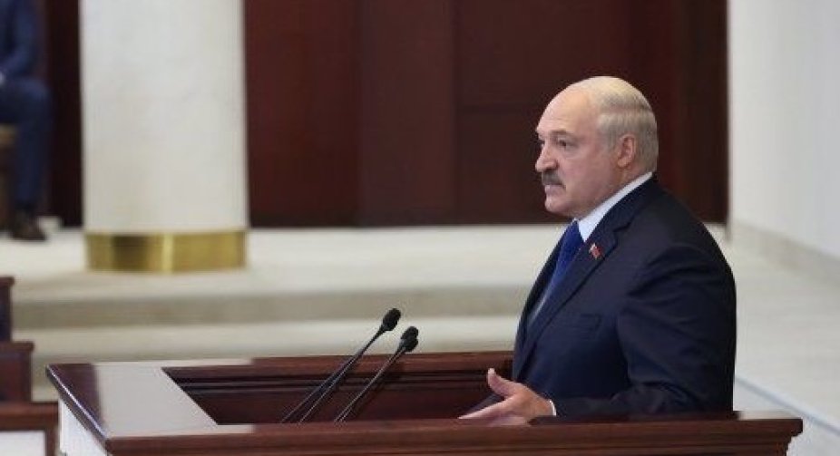 Lukashenko hits back at condemnation of journalist's arrest