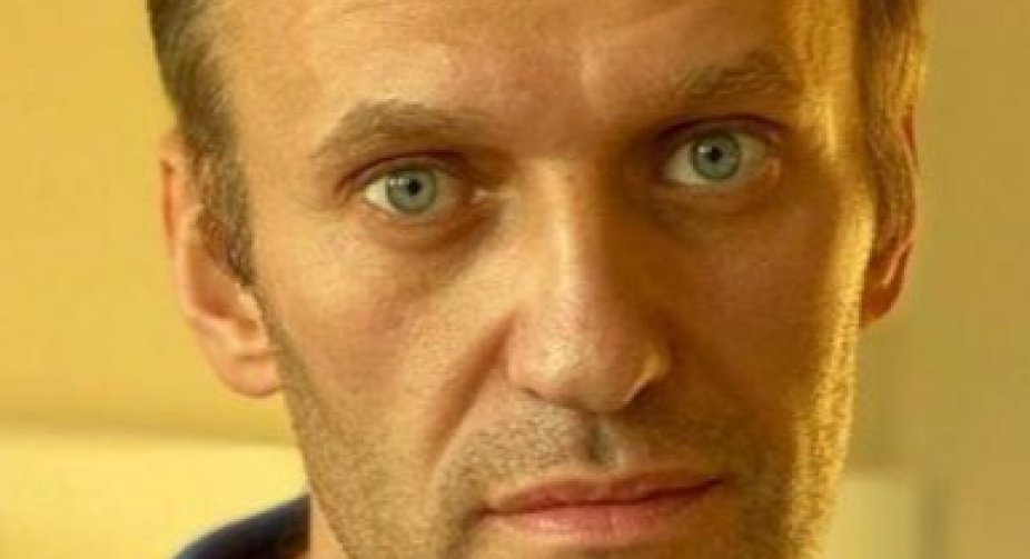 Russian opposition leader Navalny ends hunger strike