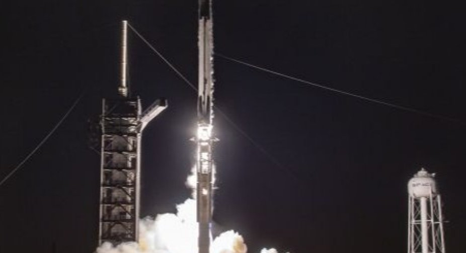 SpaceX готує запуск нової партії супутників