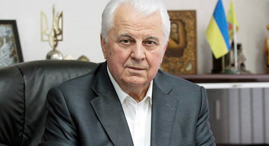 Перший президент України знаходиться на апараті штучного дихання