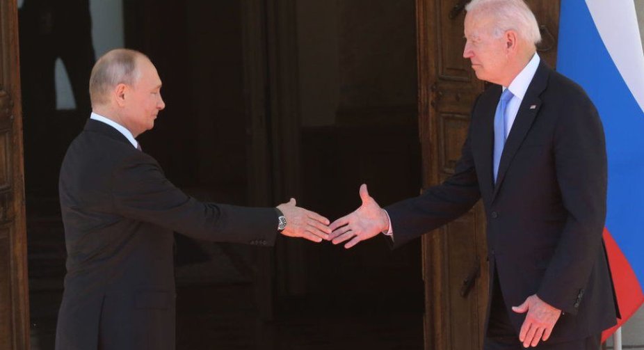 Biden vows US action over Russian cyber-attacks