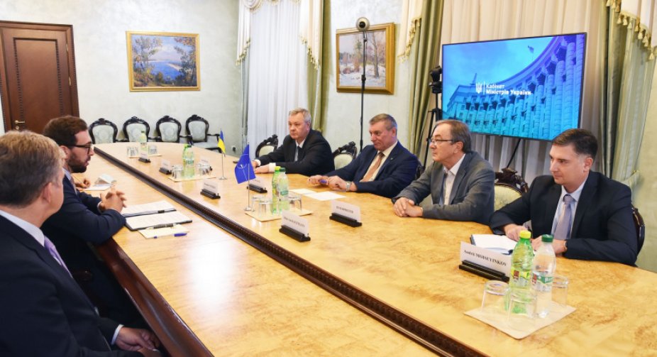 Олег Уруський провів офіційну зустріч з головою Представництва НАТО в Україні