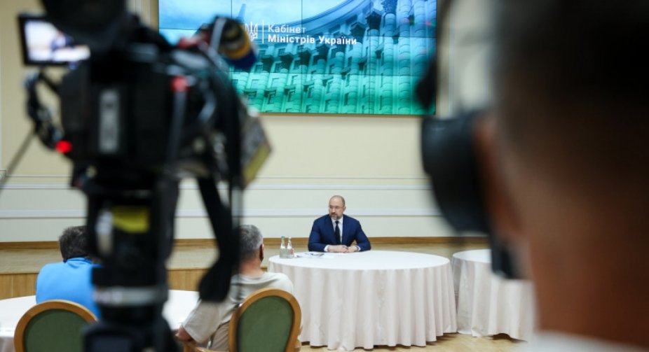 Прем'єр-міністр розповів деталі проекту Держбюджету на 2022 рік