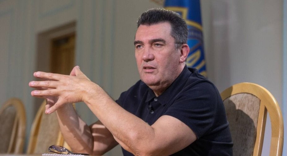 Секретар РНБО пропонує перекласти український правопис на латиницю