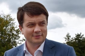 Разумков вважає пропозицію про перехід з кирилиці на латиницю "поганою ідеєю"