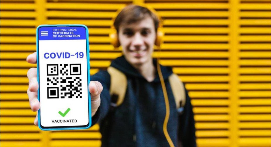 В Україні планують ввести штрафи для пасажирів за проїзд без тесту або сертифіката