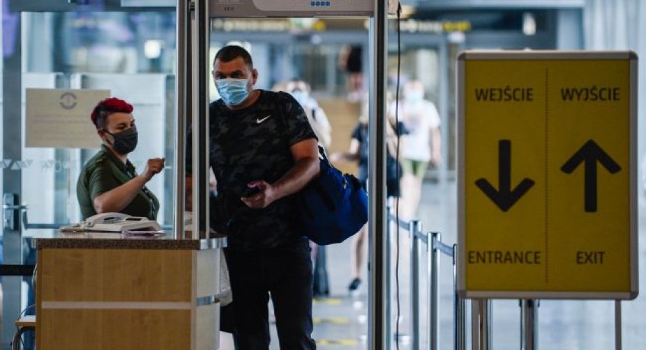 Ukraine left on EU «green list» for another week