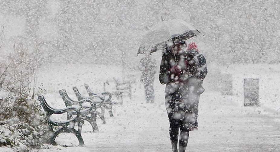 Bad weather in Ukraine: possible power outages and problems on the roads