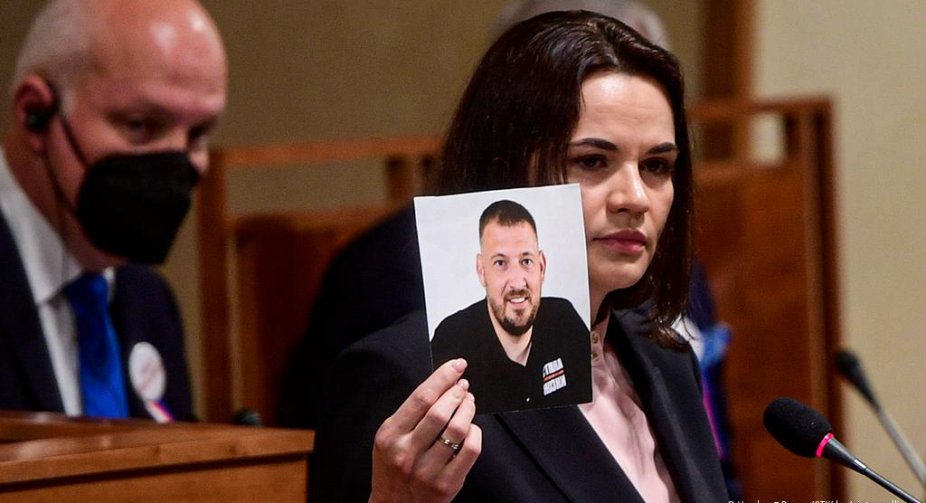 Чоловіка Тихановської засудили до 18-річного терміну