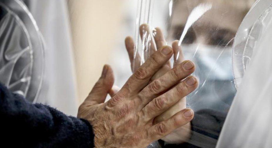 Ukraine has 11,327 cases of COVID-19 per day