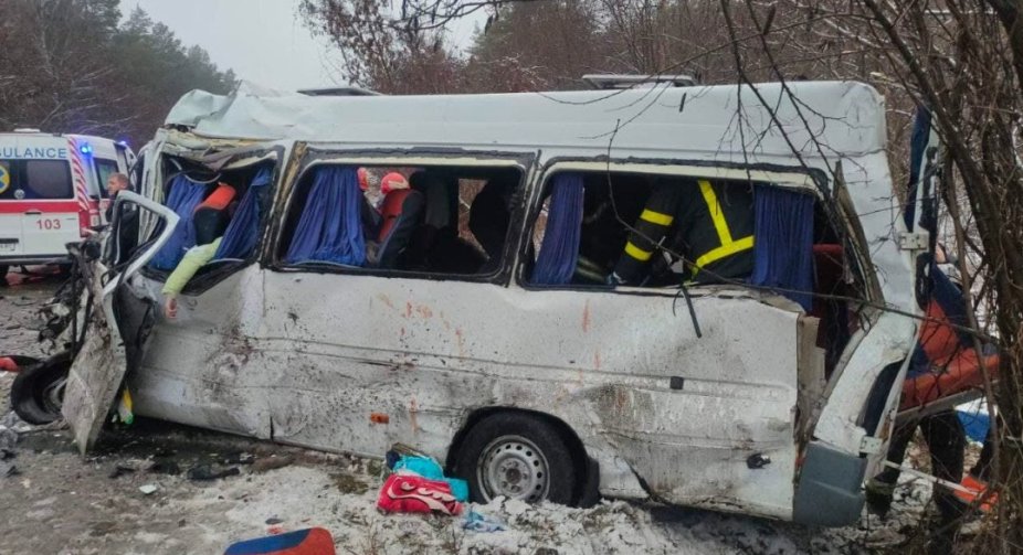 Monastyrsky about the accident near Chernihiv: violation of traffic rules is paid not only in fines, but also in life