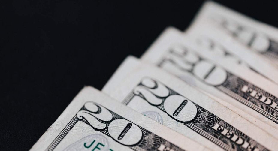 The dollar in Ukraine continues to rise, and some metropolitan exchange offices "warm up" the rate