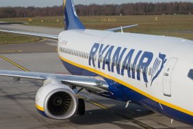 Ryanair повністю скасовує всі рейси з популярного українського міста: названо дату