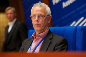 PACE calls urgent meeting amid Russia's attack on Ukraine - Tini Cox