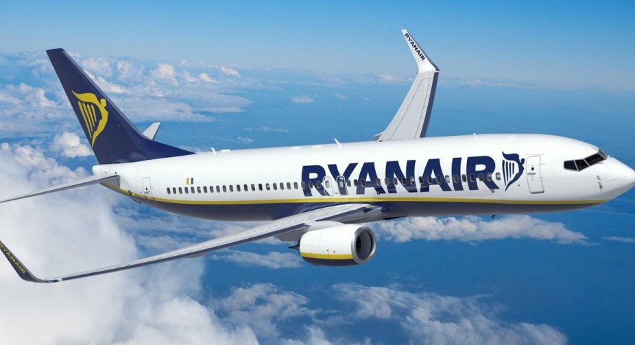Ryanair зупинив продаж квитків із двох міст України