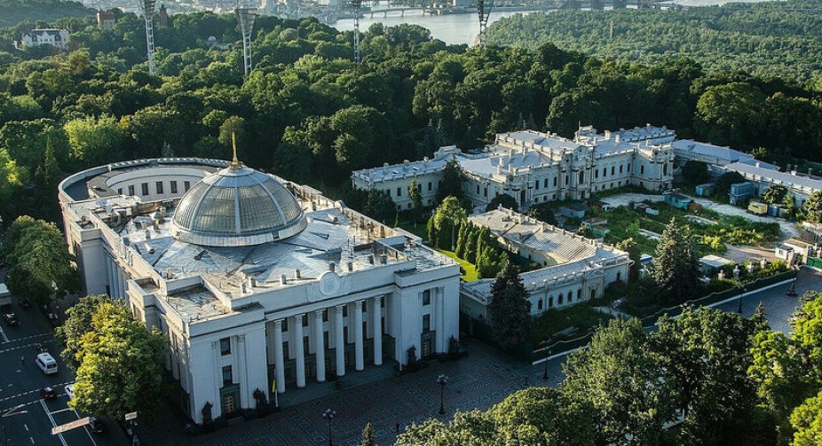 Today the Rada is considering the legalization of civilian weapons