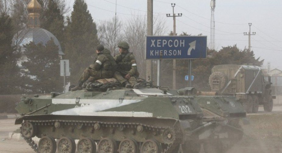 Loss of control over the crossing: Russian troops entered Kherson