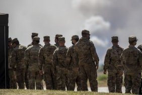 Армія США звільнятиме тих, хто відмовився вакцинуватися від коронавірусу
