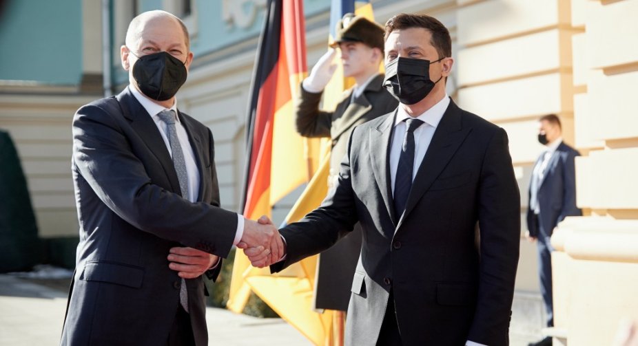 Volodymyr Zelensky and Olaf Scholz continue to meet with the media - online