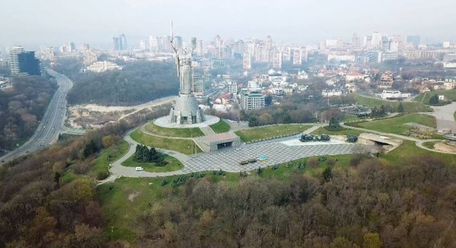 A curfew is imposed in Kiev