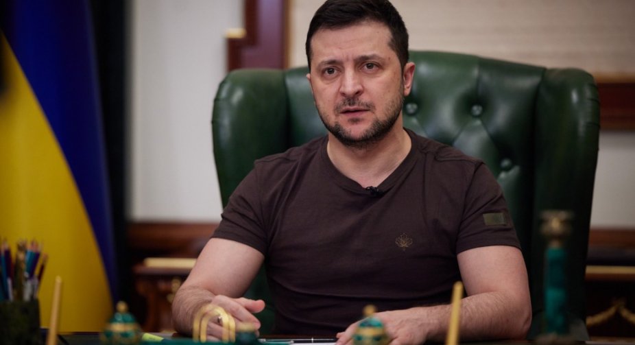 Zelensky suggested that the defenders of Mariupol leave the city