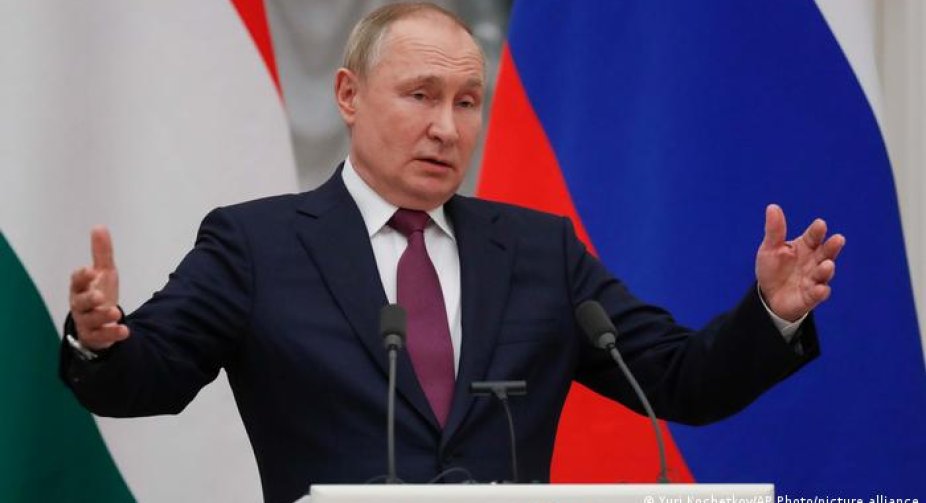 Путін дозволив відправляти добровольців до України