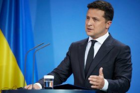 Poll: Americans trust Zelenskyy more than Biden