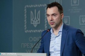 Ворог побоюється застосовувати бойову авіацію на всій території України – брифінг Олексія Арестовича