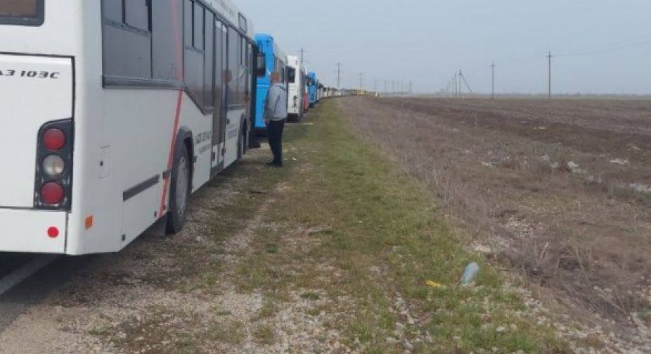 A record number of Mariupol residents are expected: evacuation buses left for Berdyansk