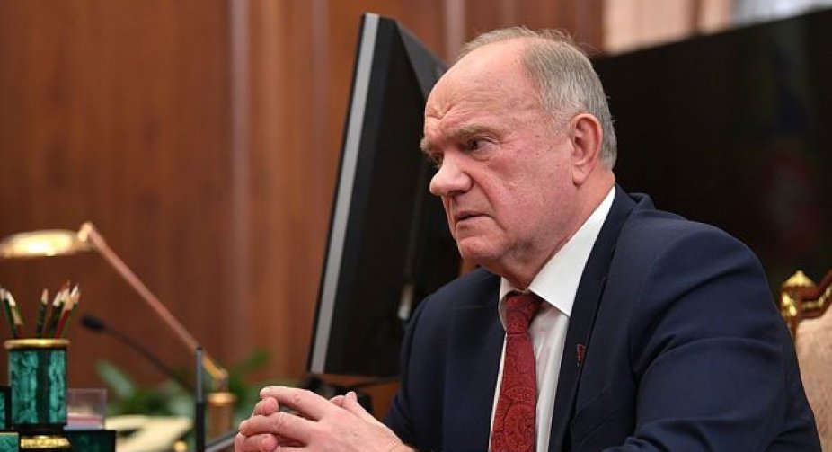 "We'll have to put on overcoats." Russia threatens young people if the war in Ukraine fails