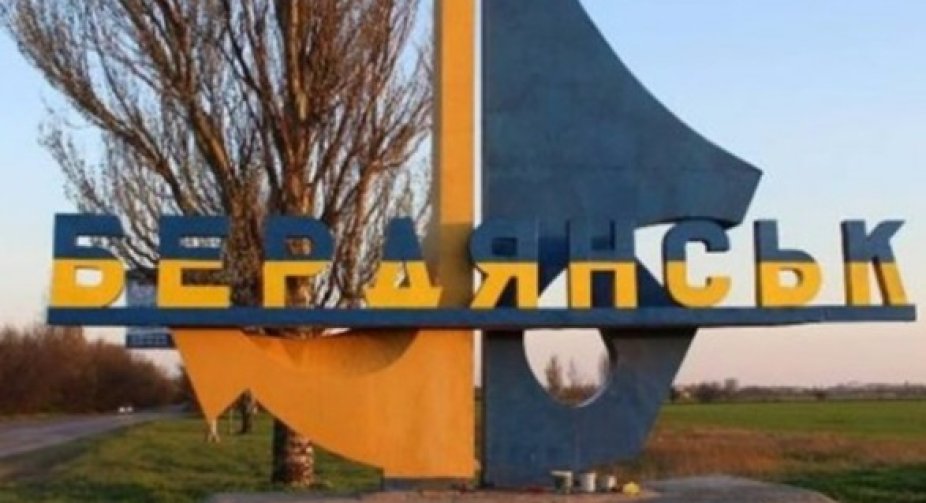 Russian occupants in Berdyansk clarify personal data of local residents - RMA