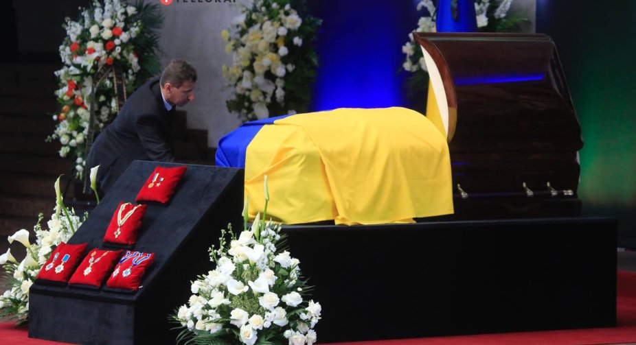 Today in Kyiv, Leonid Kravchuk is bid farewell