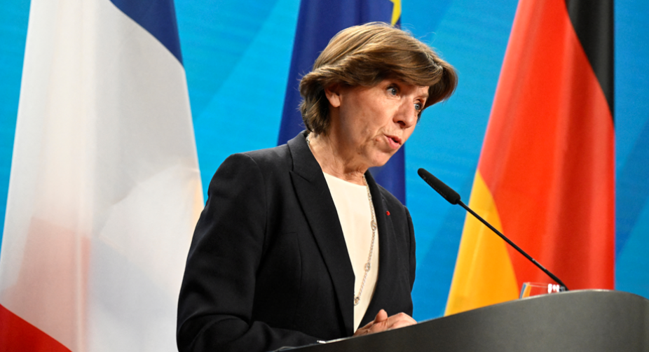 France is not against granting Ukraine EU candidate status in an expedited procedure