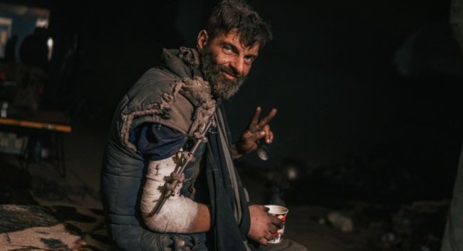 З "Азовсталі" вийшли понад 200 людей, на заводі ще залишаються бійці