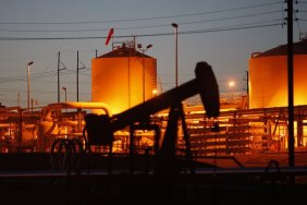 Oil rises in price as EU gets closer to agreement on embargo against Russia