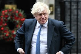 Britain signed mutual security guarantees with Sweden and Finland