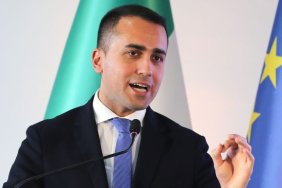 Italian Foreign Minister accused his party of "immaturity" with regard to Ukraine