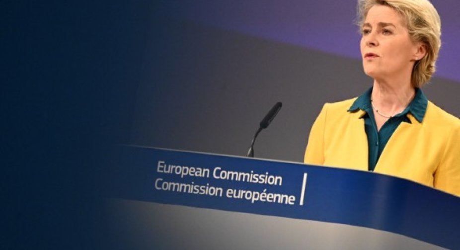 Глава Єврокомісії про саміт ЄС: впевнена у позитивній відповіді для України