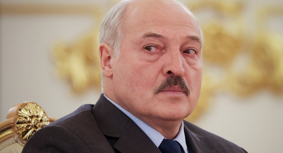 Lukashenko called on Russia to "be ready" to use nuclear weapons