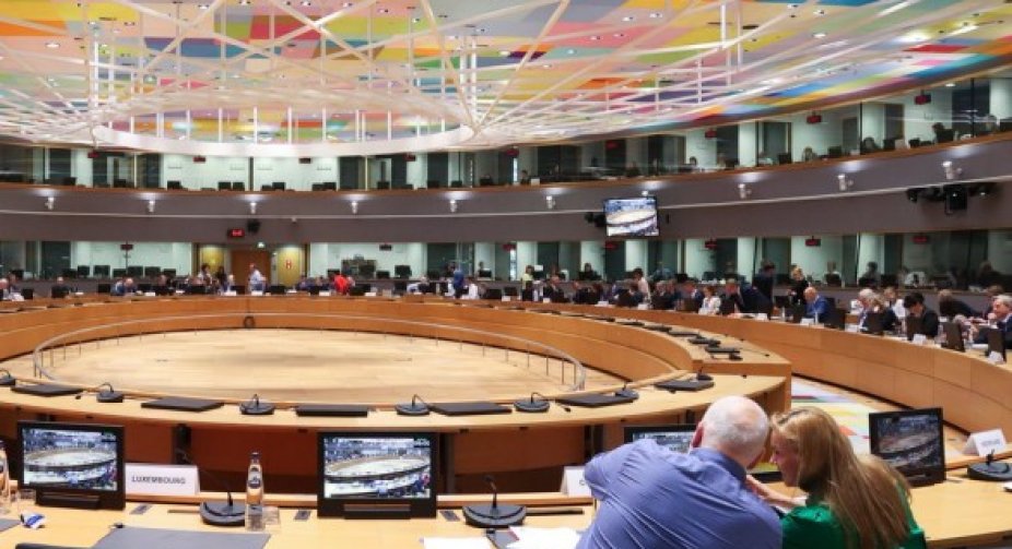 EU reaches political agreement to reduce gas consumption ahead of winter