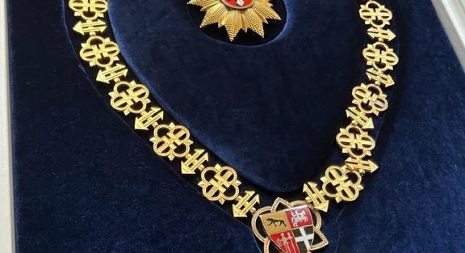 Науседа вручив Зеленському найвищу нагороду Литви