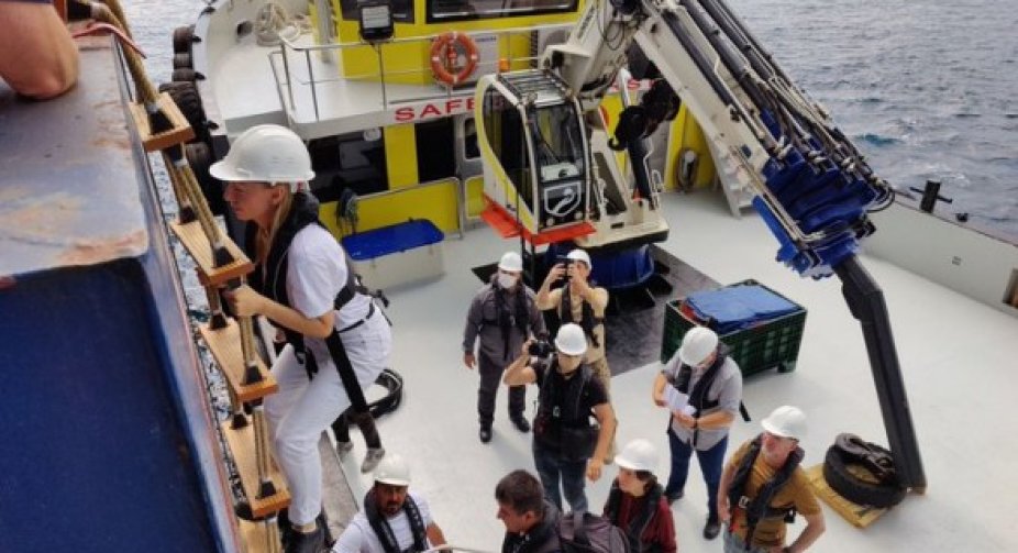 Inspection team begins inspection of grain ship near Istanbul