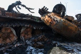 A dozen and a half tanks and 150 occupants: General Staff named new losses of Russians