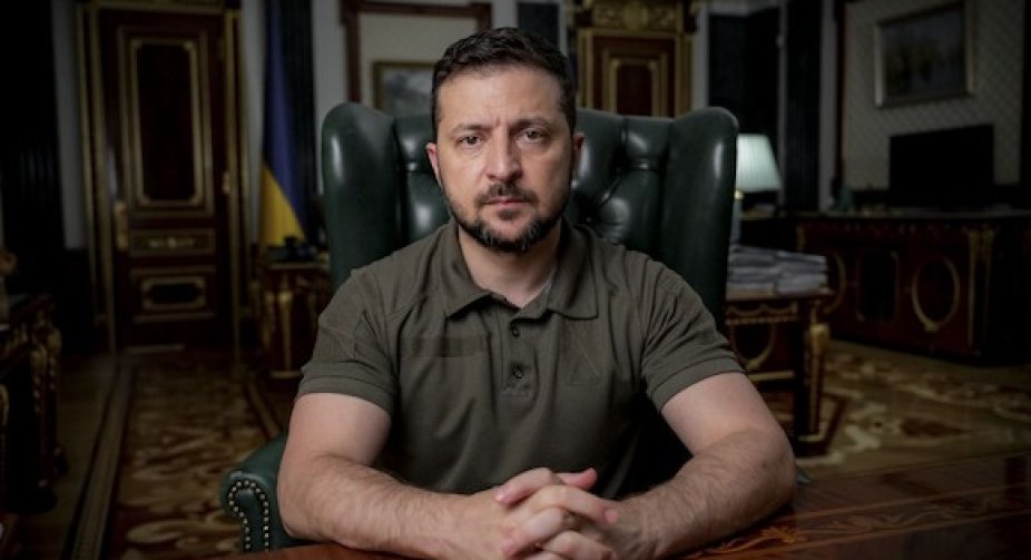 Росія сама себе відріже від переговорів, якщо влаштує судилище над полоненими "Азовцями", - Зеленський