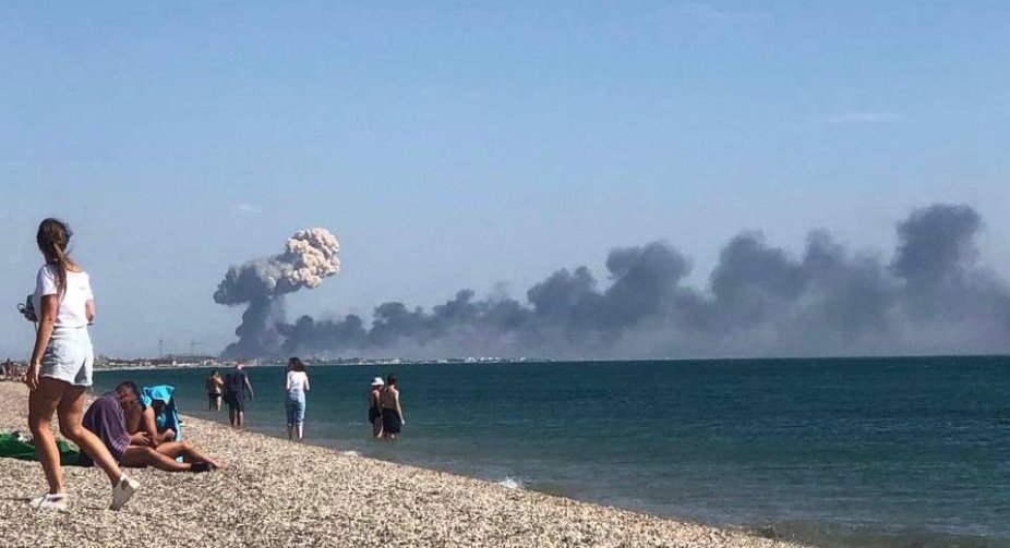 There were powerful explosions near a military airfield in occupied Crimea
