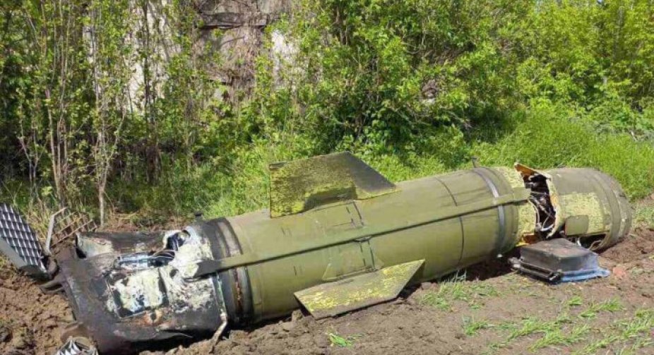 На півдні триває повітряне протистояння: ЗСУ нищать ворожі склади, окупанти б’ють по нещодавно звільненим населеним пунктам