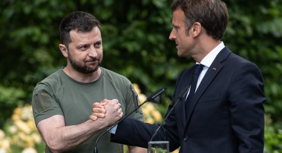 Macron to discuss the situation at the WAC with Zelenskiy today - The Palace of the European Union