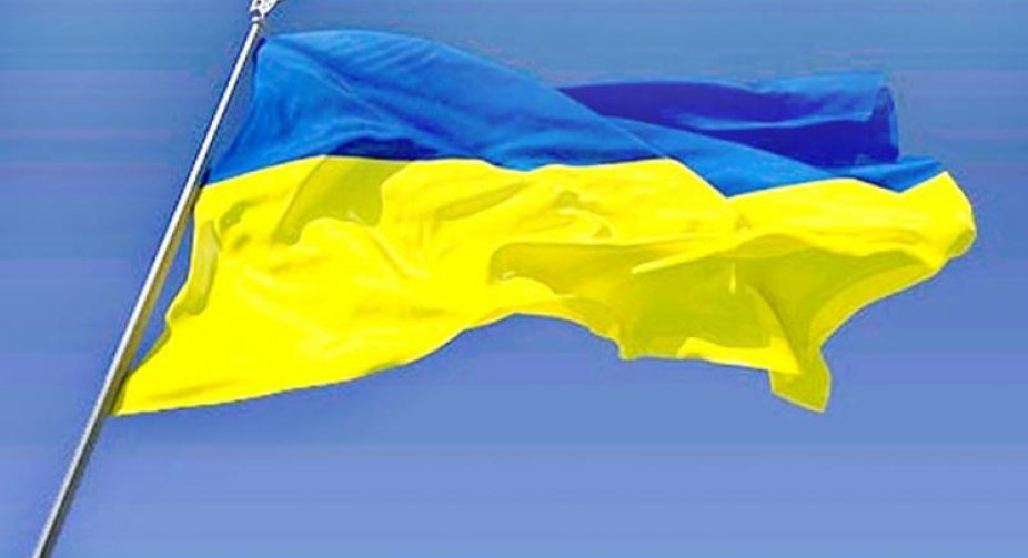 В Естонії чоловік отримав умовний термін за підпал прапора України