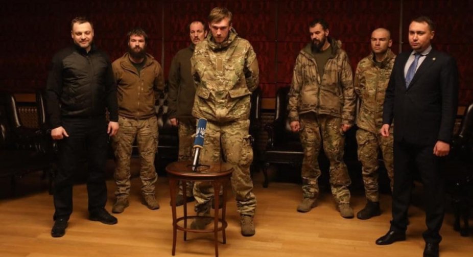 Великий обмін полоненими: Україна повернула з полону 215 людей