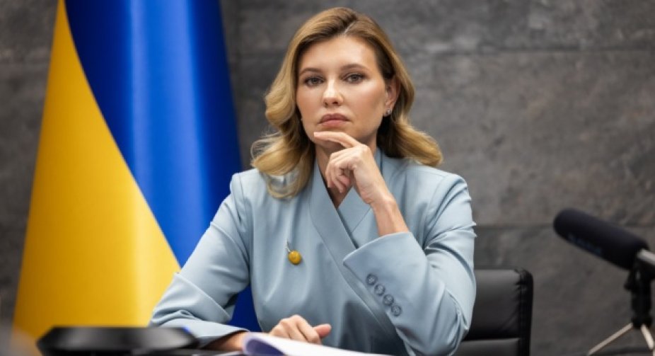 Ціни зростають і в Україні, але до того ж у нас вбивають людей - Олена Зеленська
